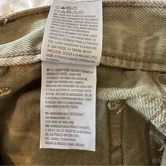 American Eagle Wide Leg Crop Jeans - Picture 8 of 8